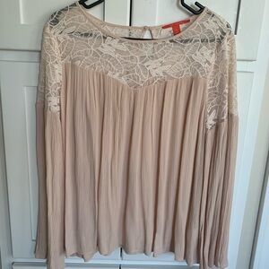 Chelsea and Violet Taupe/Sand Flowy Blouse Size Large
